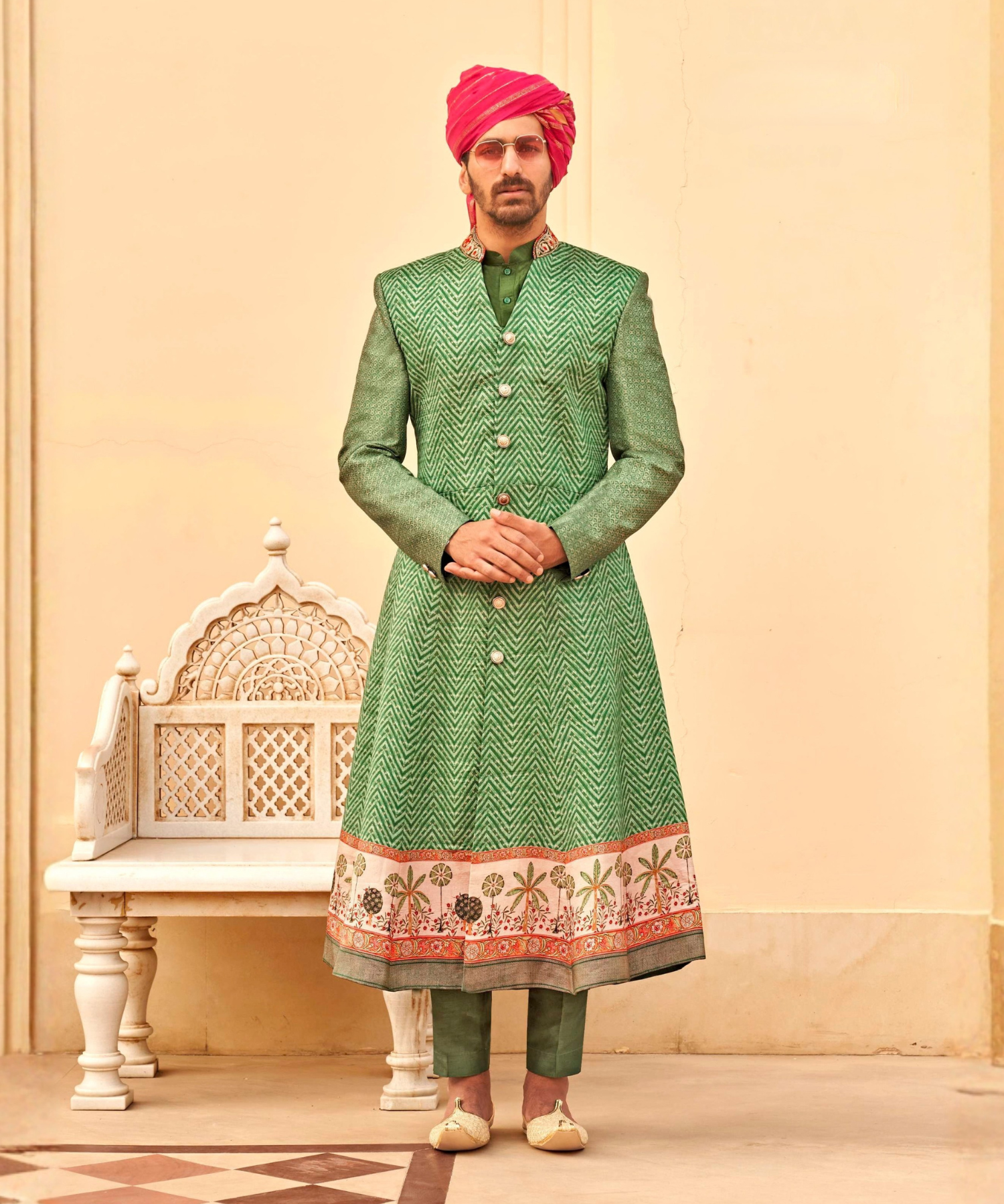 MEN SHERWANI